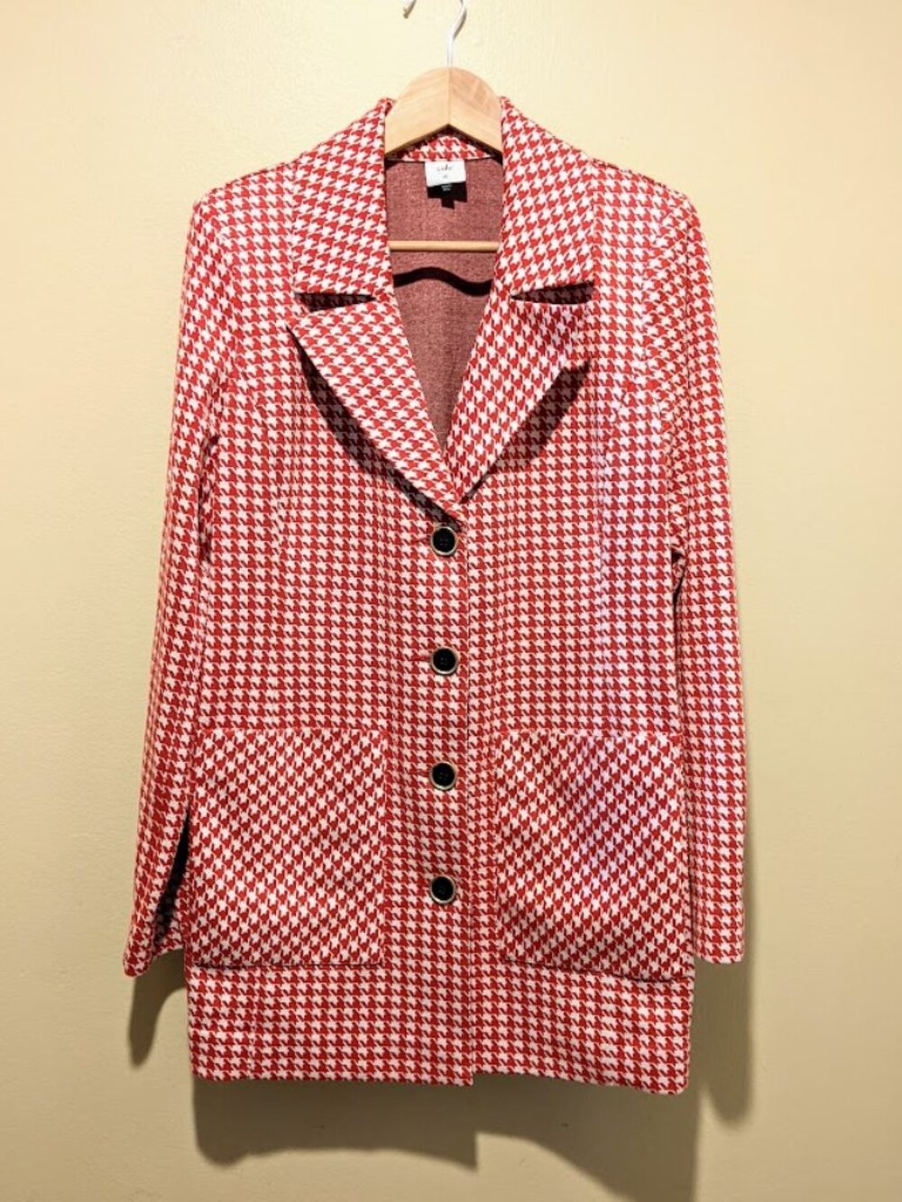 CAbi Red White Houndstooth Blazer Jacket Size M Vintage Button Up Tunic